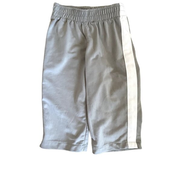 Lot of size 12 months toddler boys clothes shorts pants comfy play clothes - Picture 2 of 7